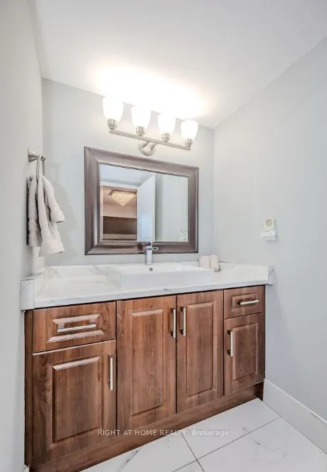 1000 Cedarglen Gate #625