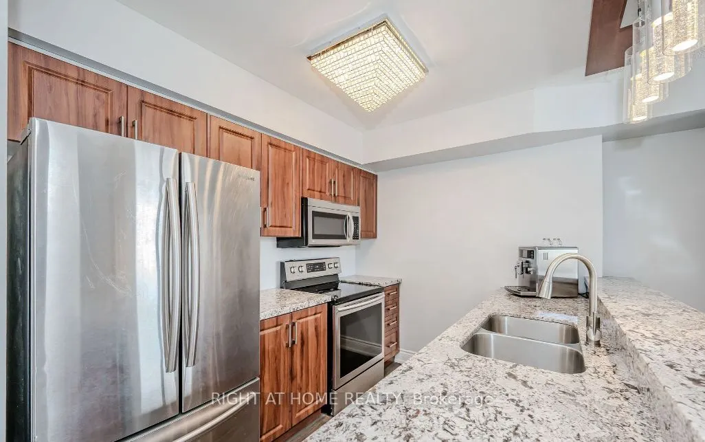1000 Cedarglen Gate #625