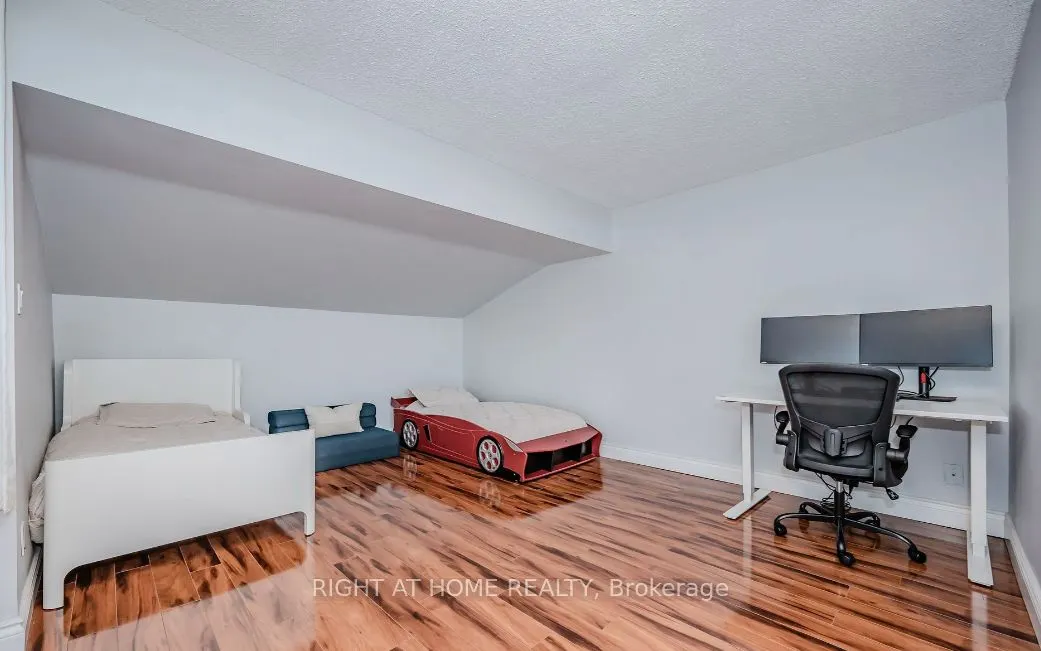 1000 Cedarglen Gate #625