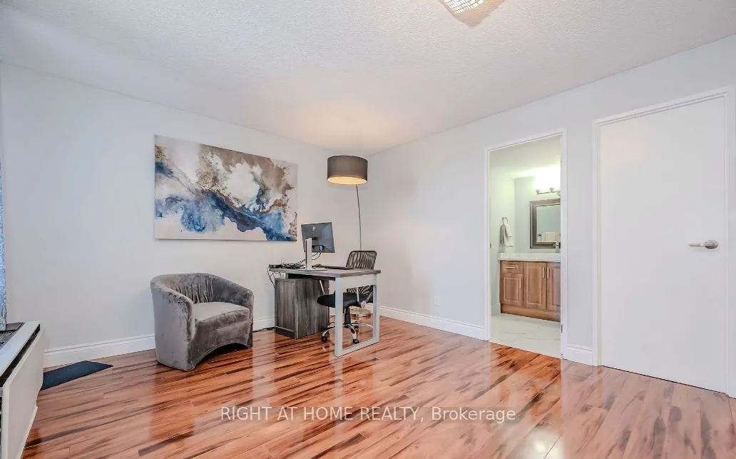 1000 Cedarglen Gate #625