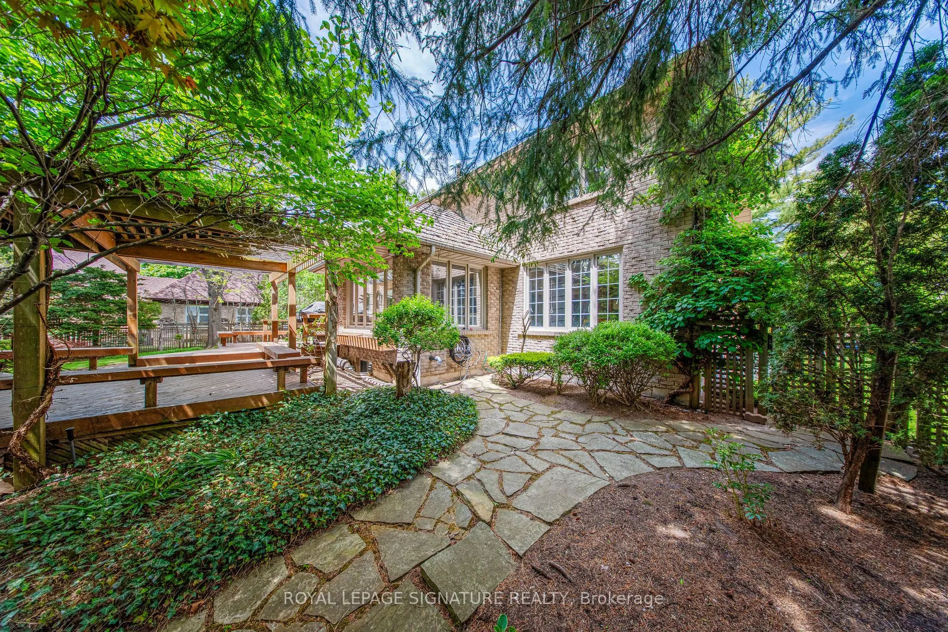 4086 Summit Court