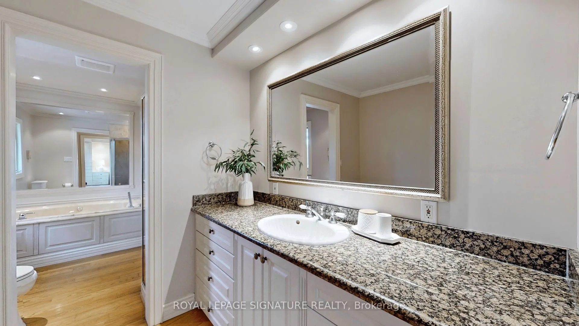 4086 Summit Court