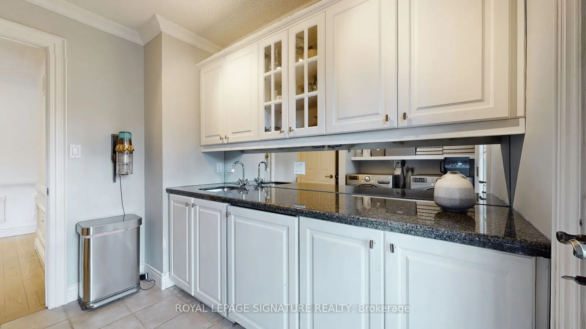 4086 Summit Court