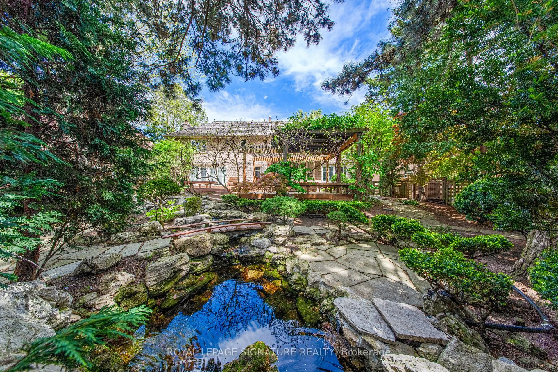 4086 Summit Court