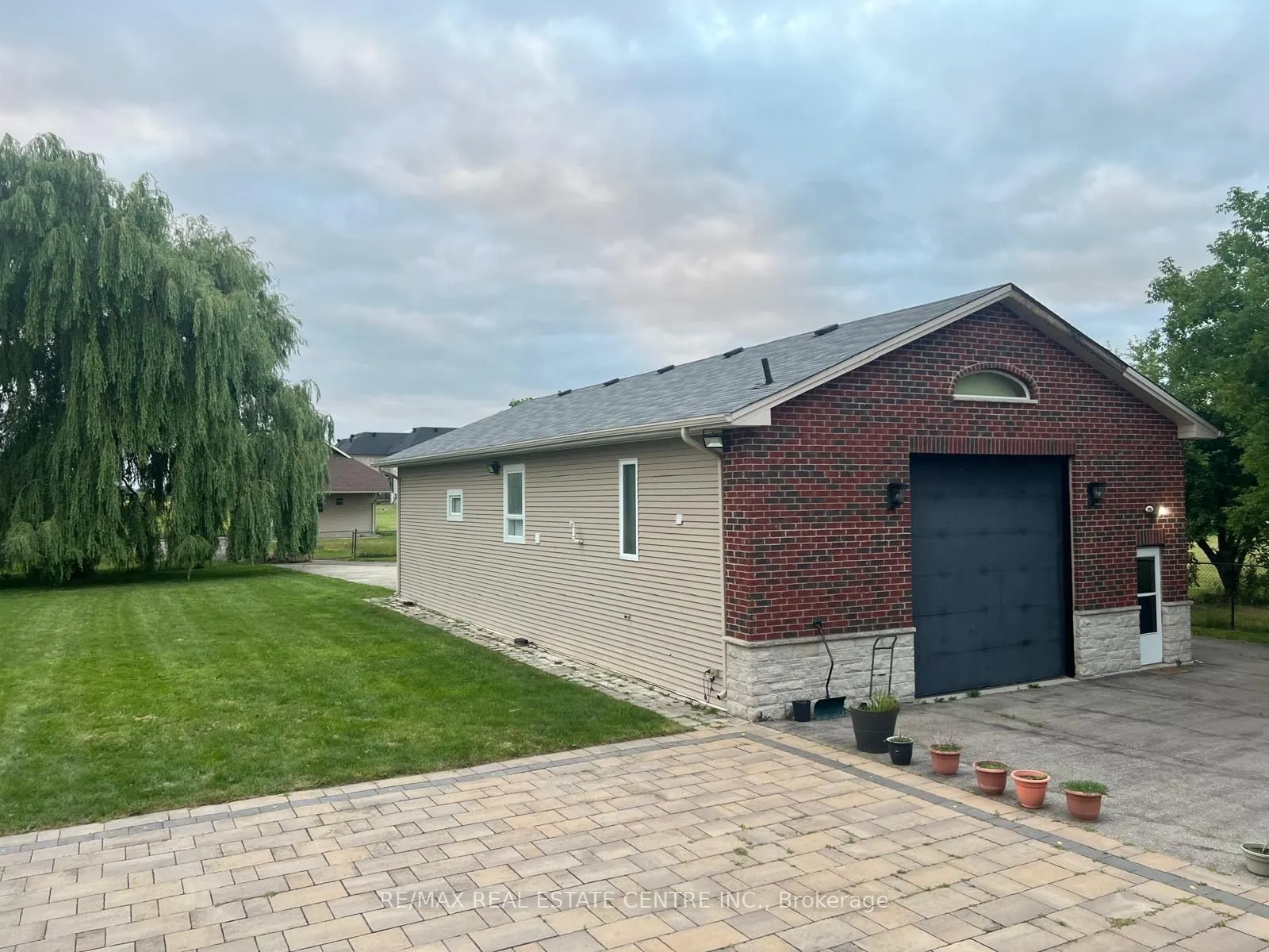 14645 5 Side Road