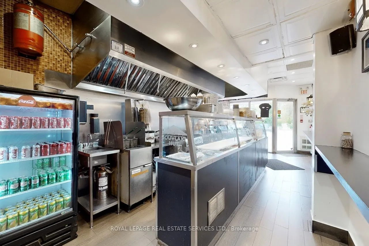2184 Bloor Street W