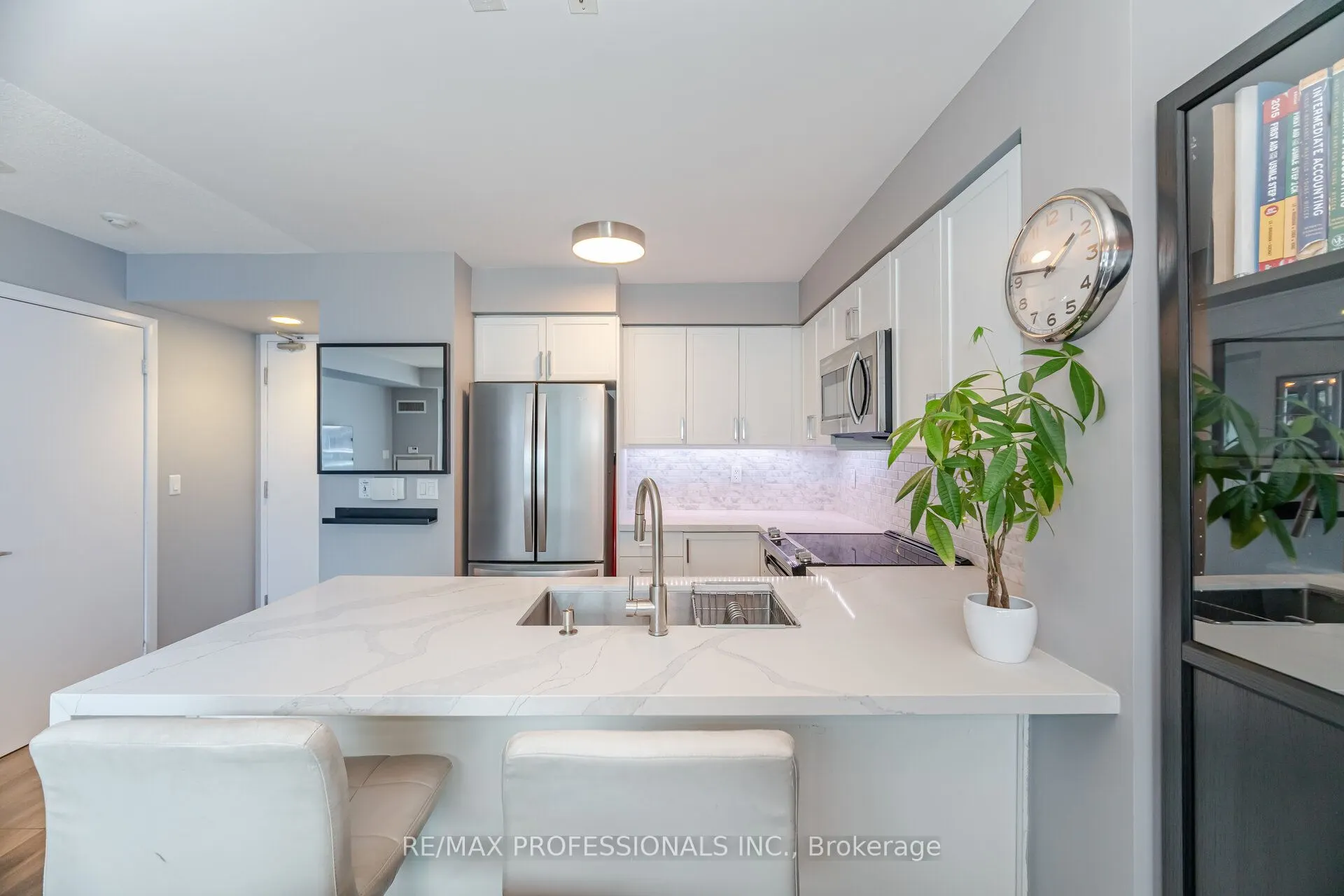 155 Legion Road N, #2302