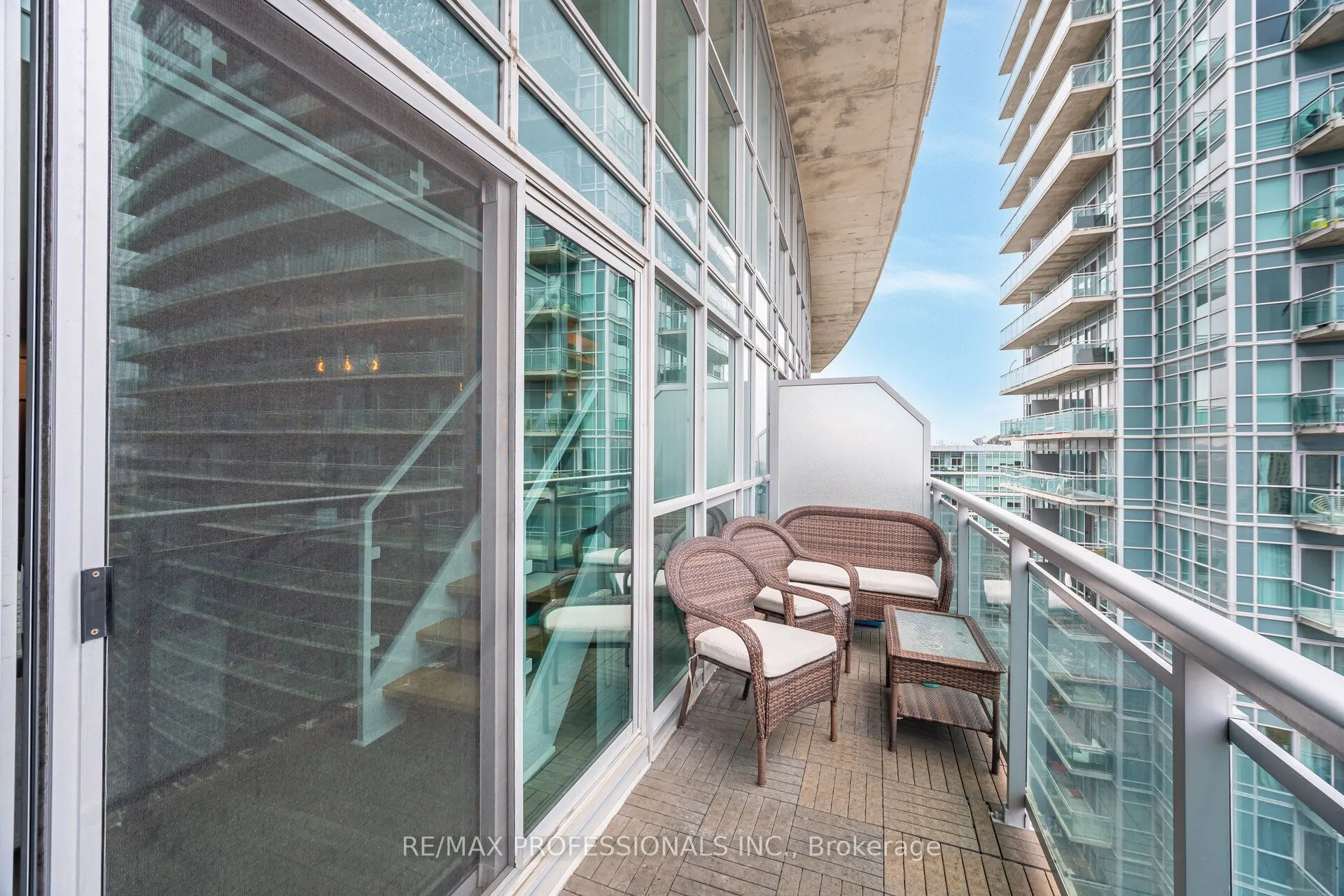 155 Legion Road N, #2302