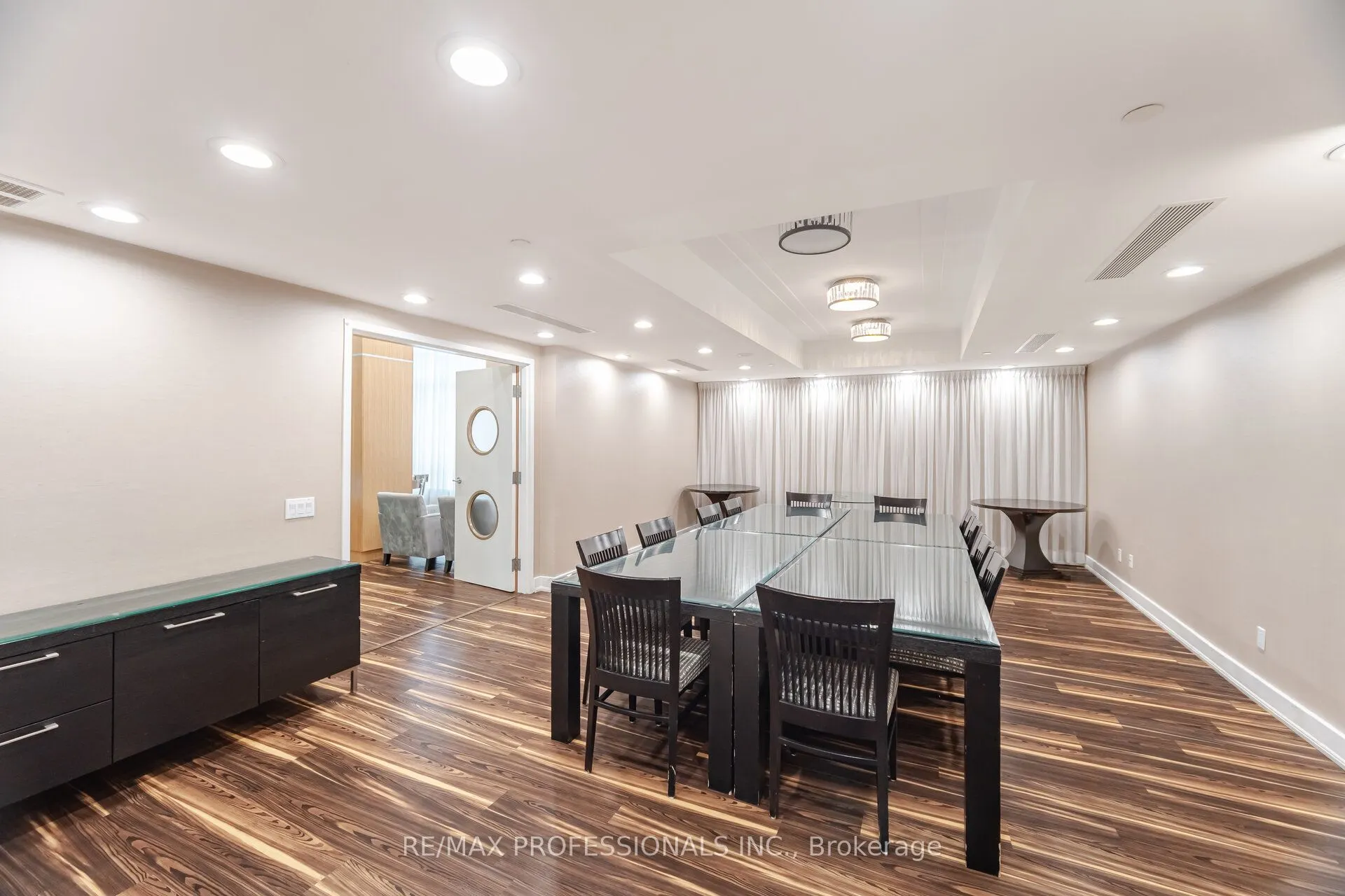 155 Legion Road N, #2302
