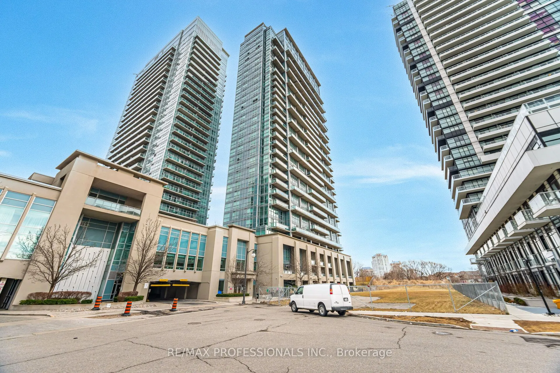 155 Legion Road N, #2302