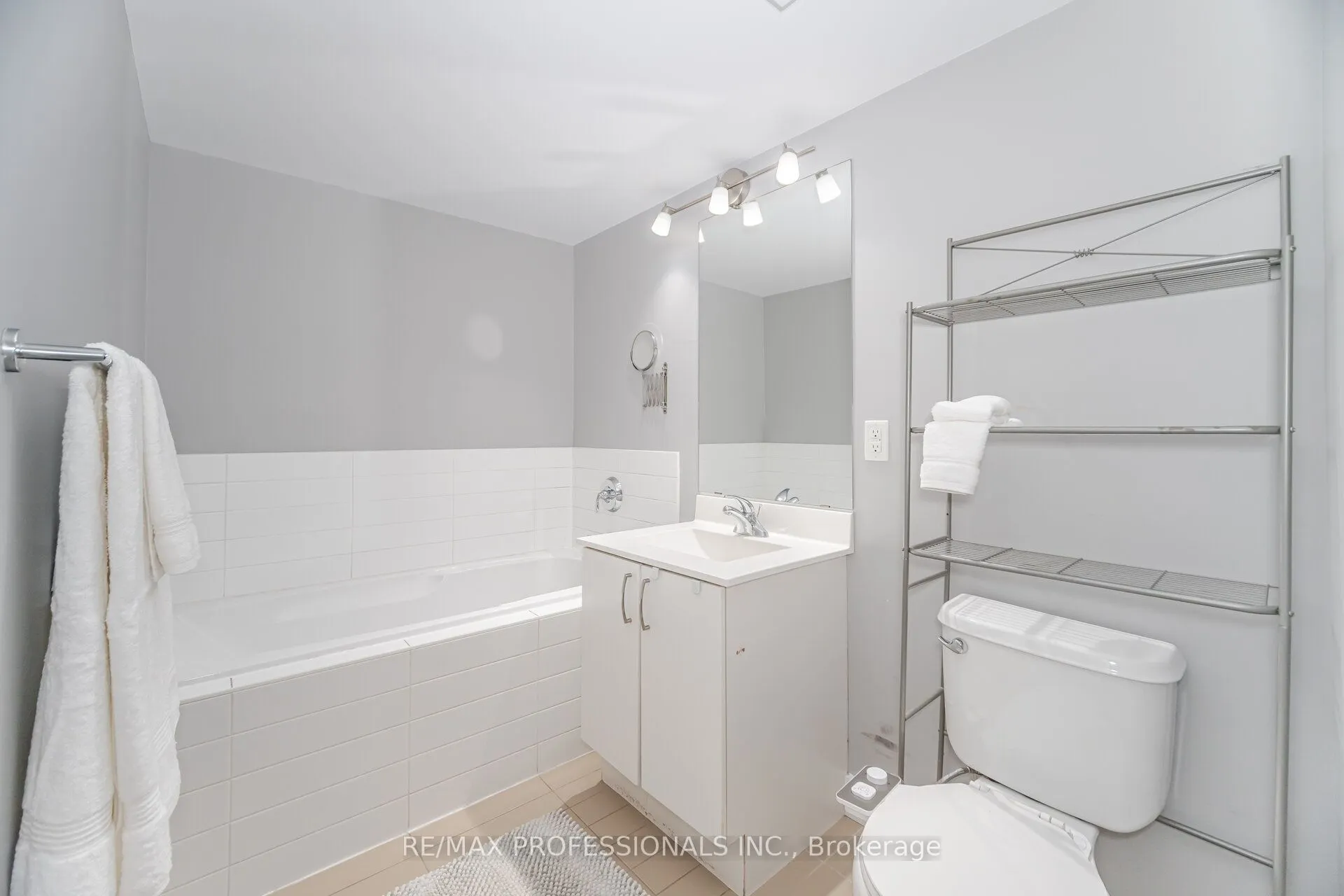 155 Legion Road N, #2302