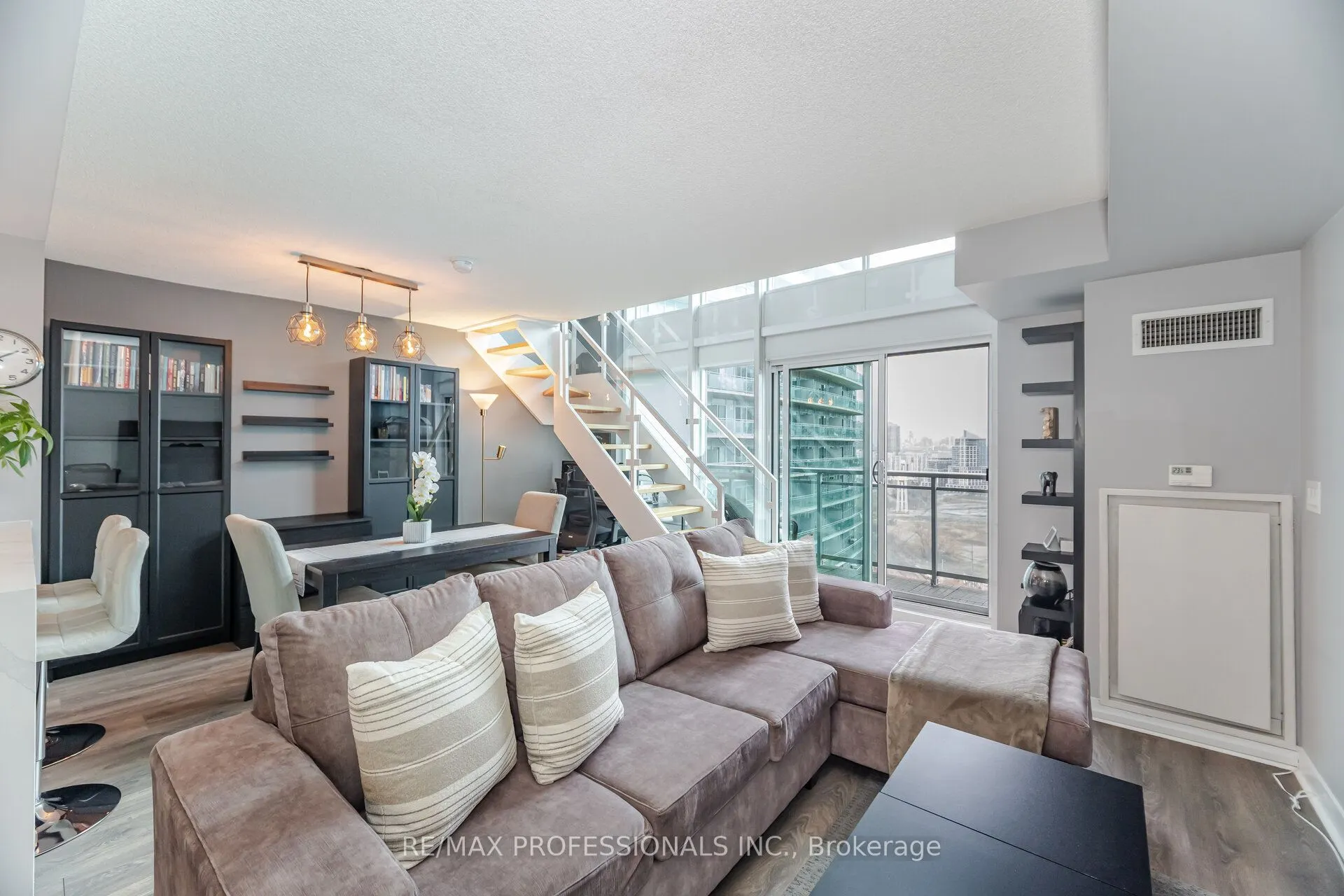 155 Legion Road N, #2302