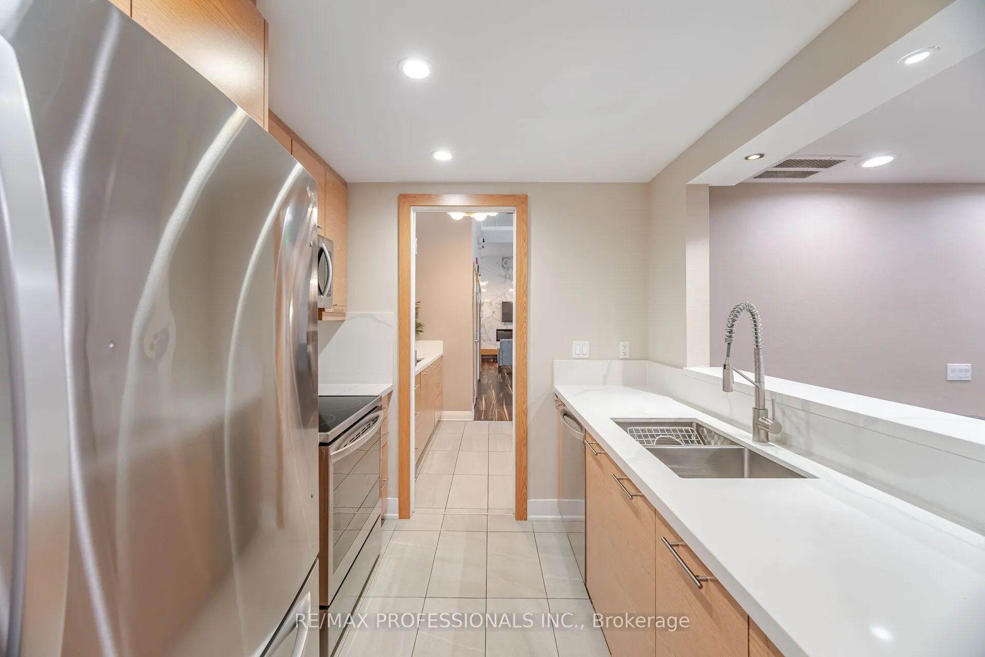 155 Legion Road N, #2302
