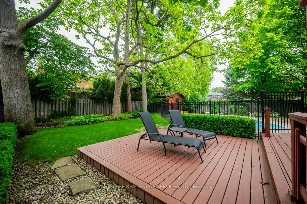 269 Royal Oak Court