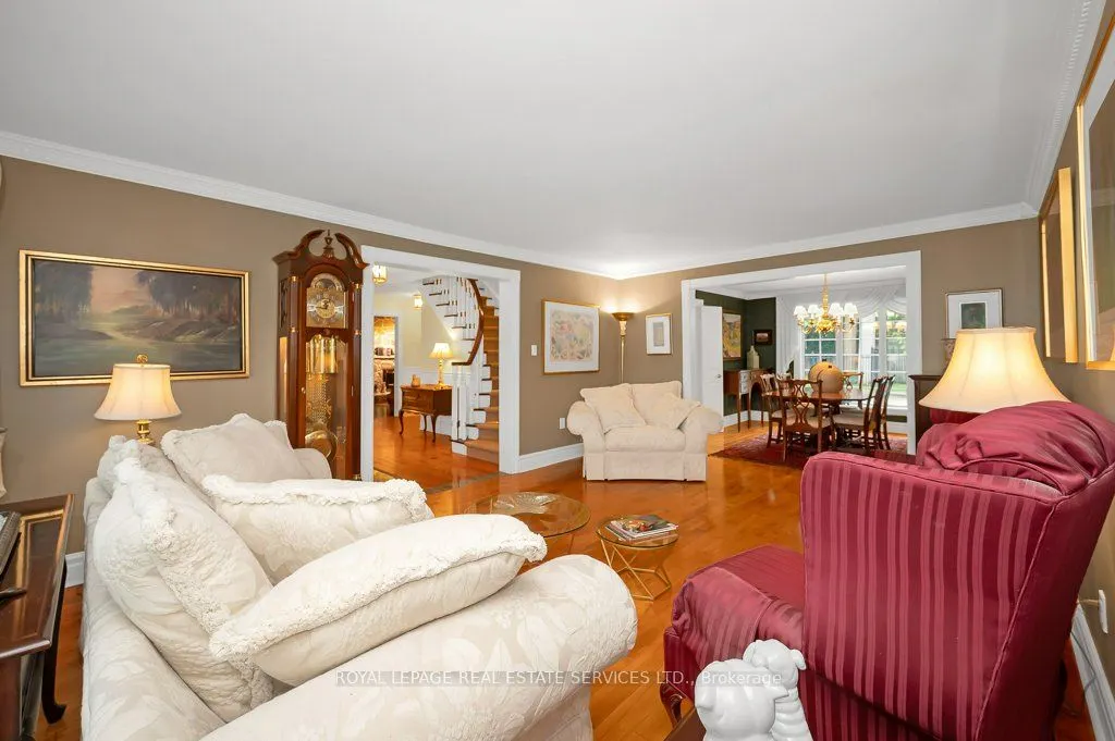 269 Royal Oak Court