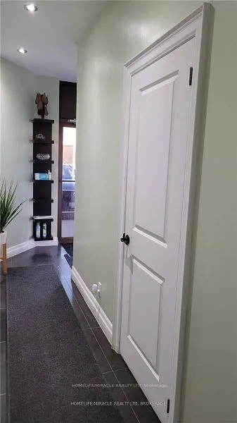 2400 Wyecroft Road, #13