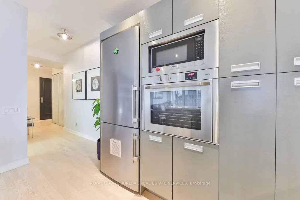 88 Park Lawn Road, #1511