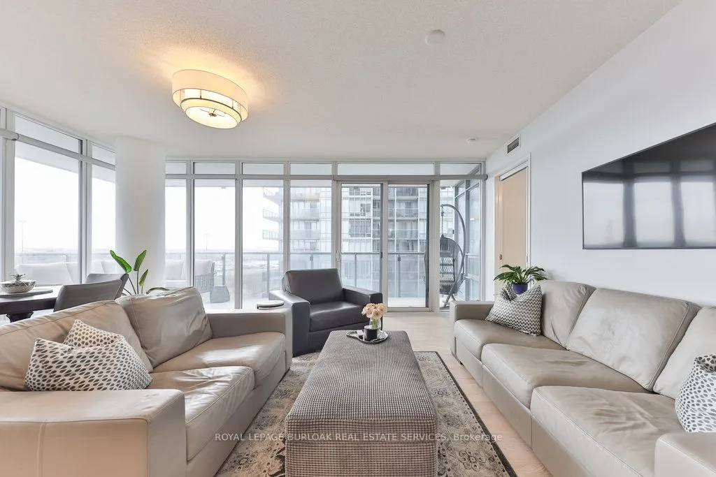 88 Park Lawn Road, #1511
