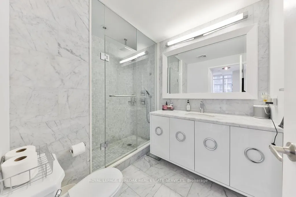 88 Park Lawn Road, #1511