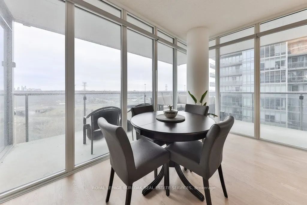 88 Park Lawn Road, #1511