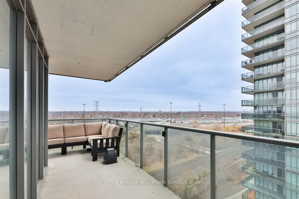 88 Park Lawn Road, #1511