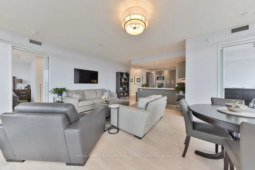 88 Park Lawn Road, #1511