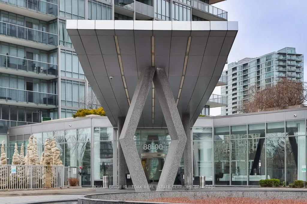 88 Park Lawn Road, #1511