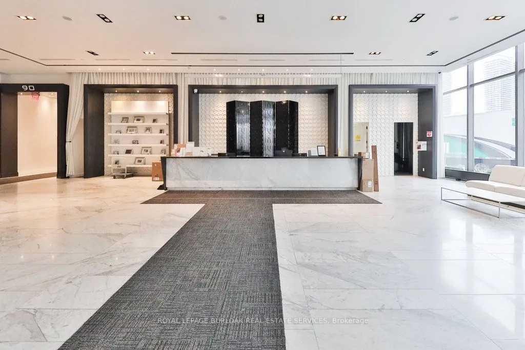 88 Park Lawn Road, #1511