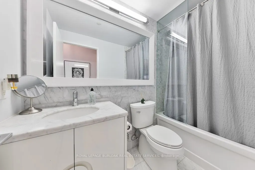 88 Park Lawn Road, #1511