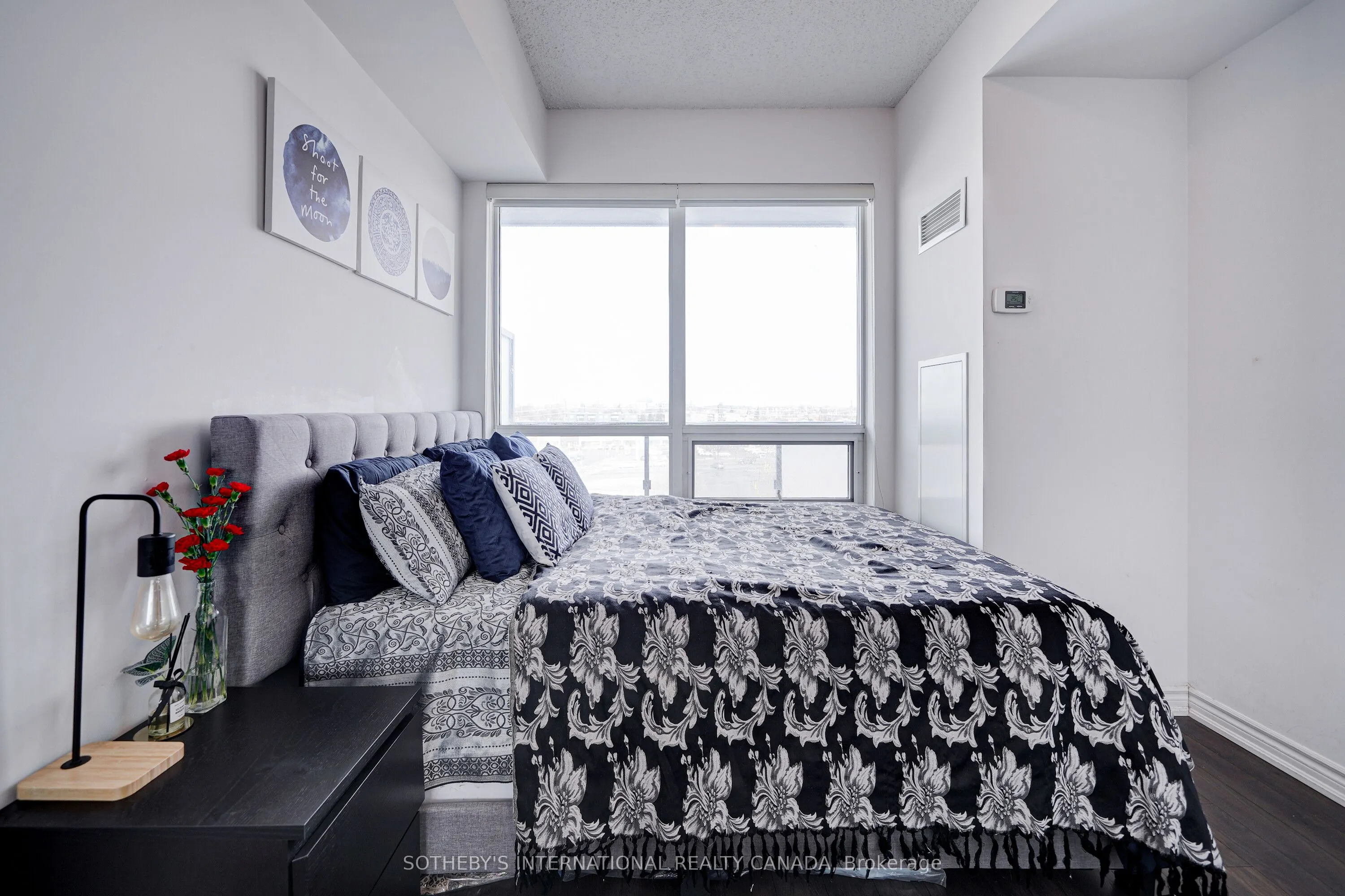 15 James Finlay Way, #712