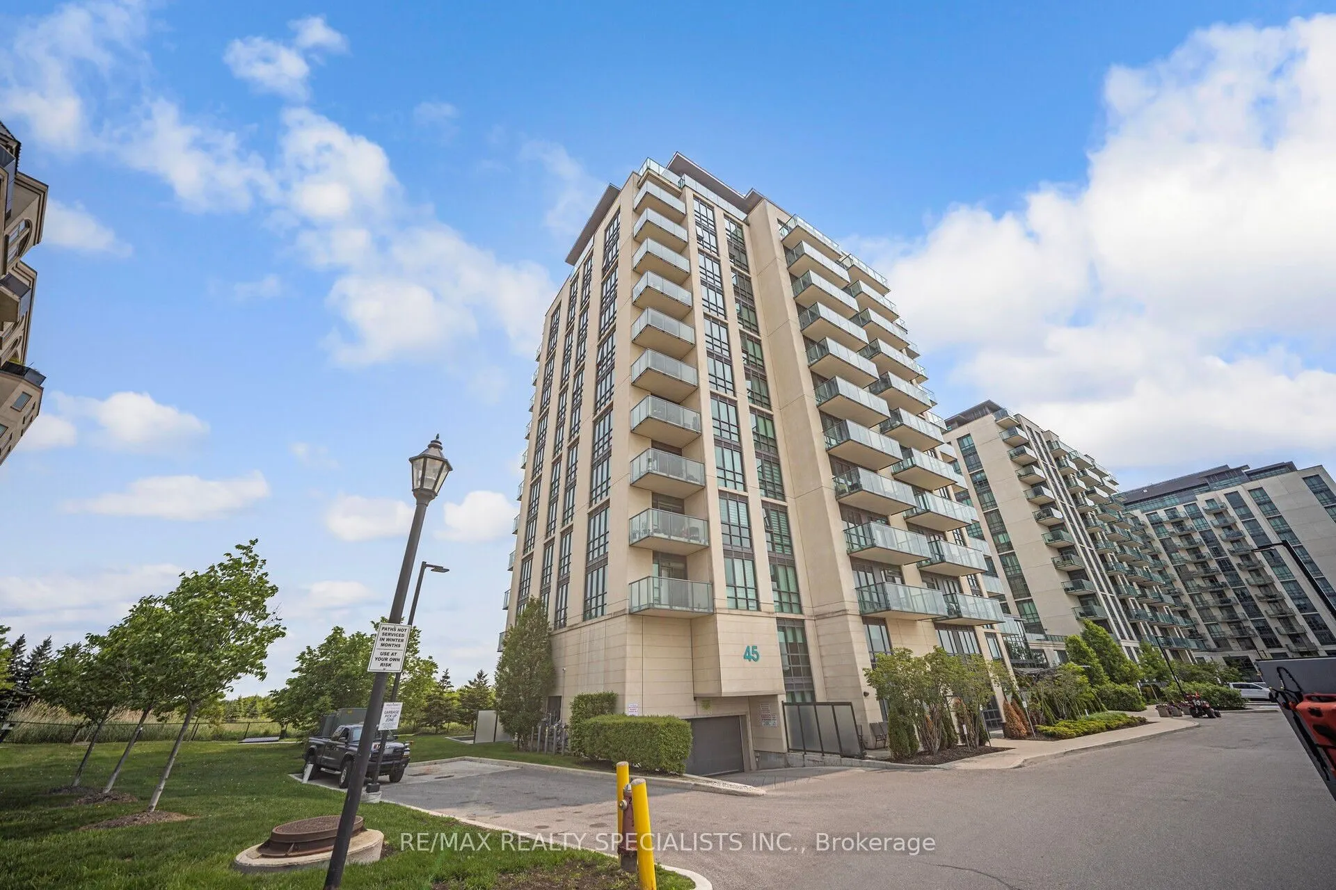 45 Yorkland Boulevard, #708