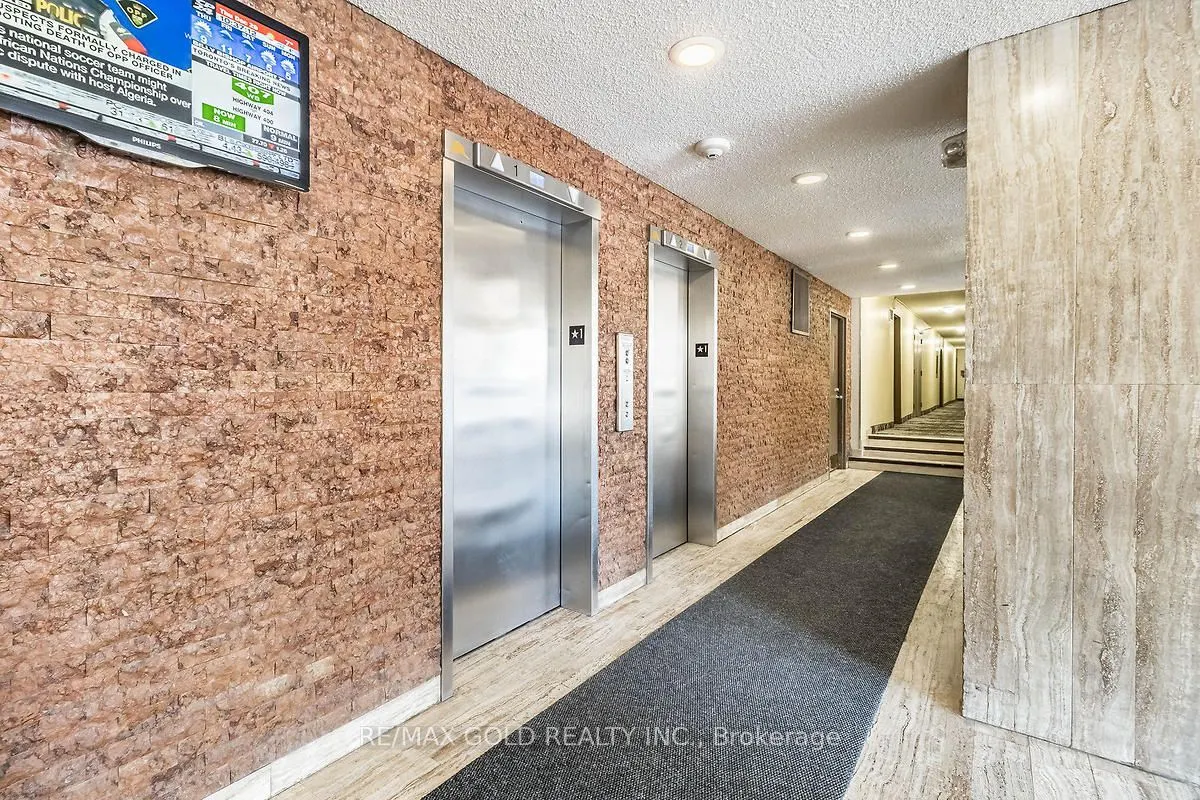335 Driftwood Avenue, #405