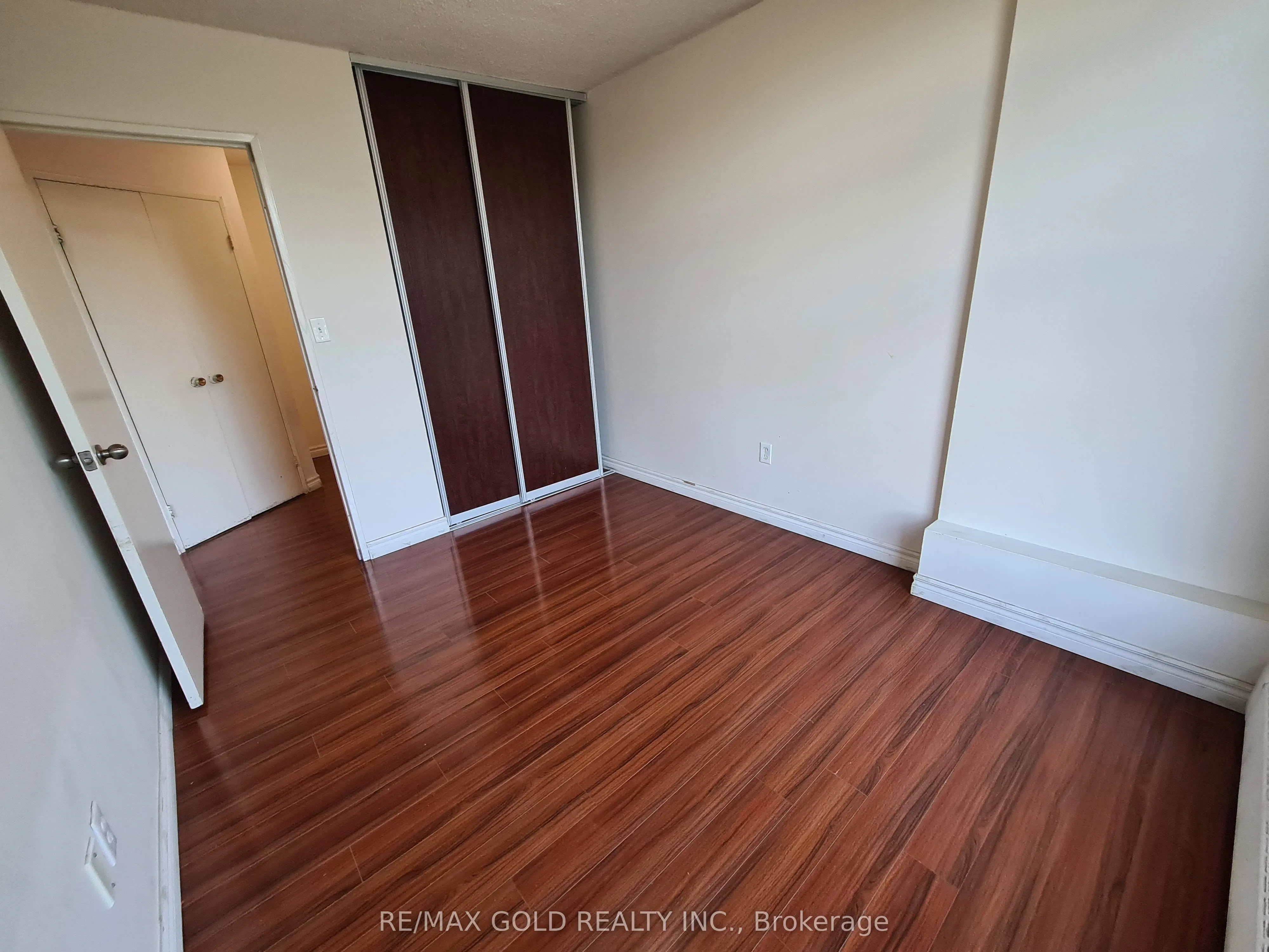 335 Driftwood Avenue, #405