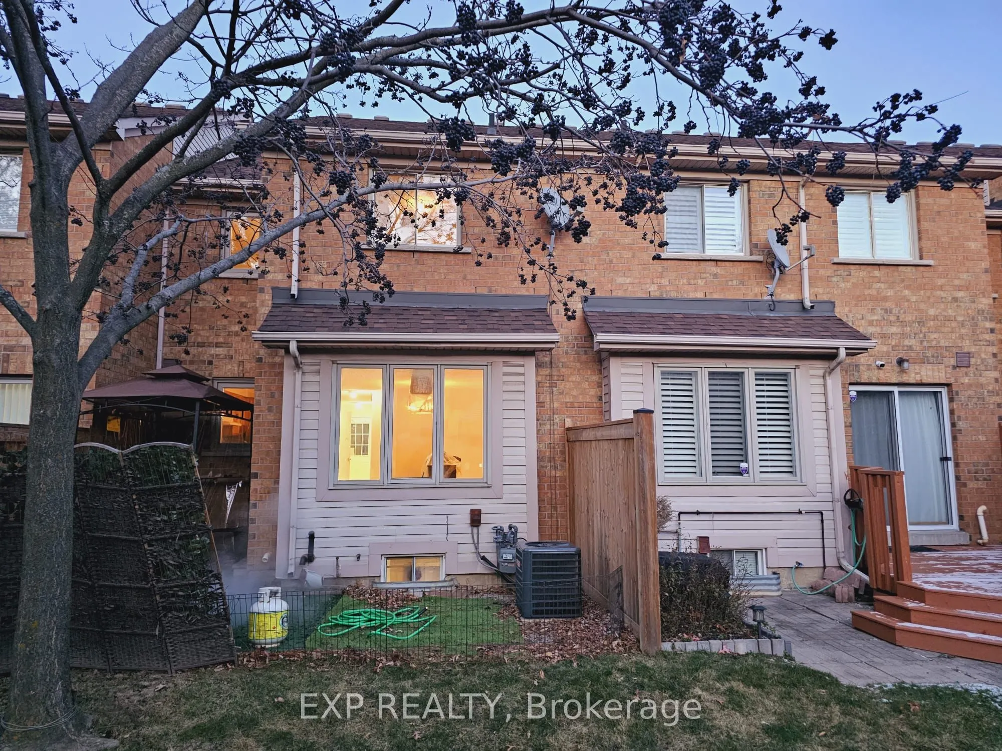 5950 Glen Erin Drive, #4