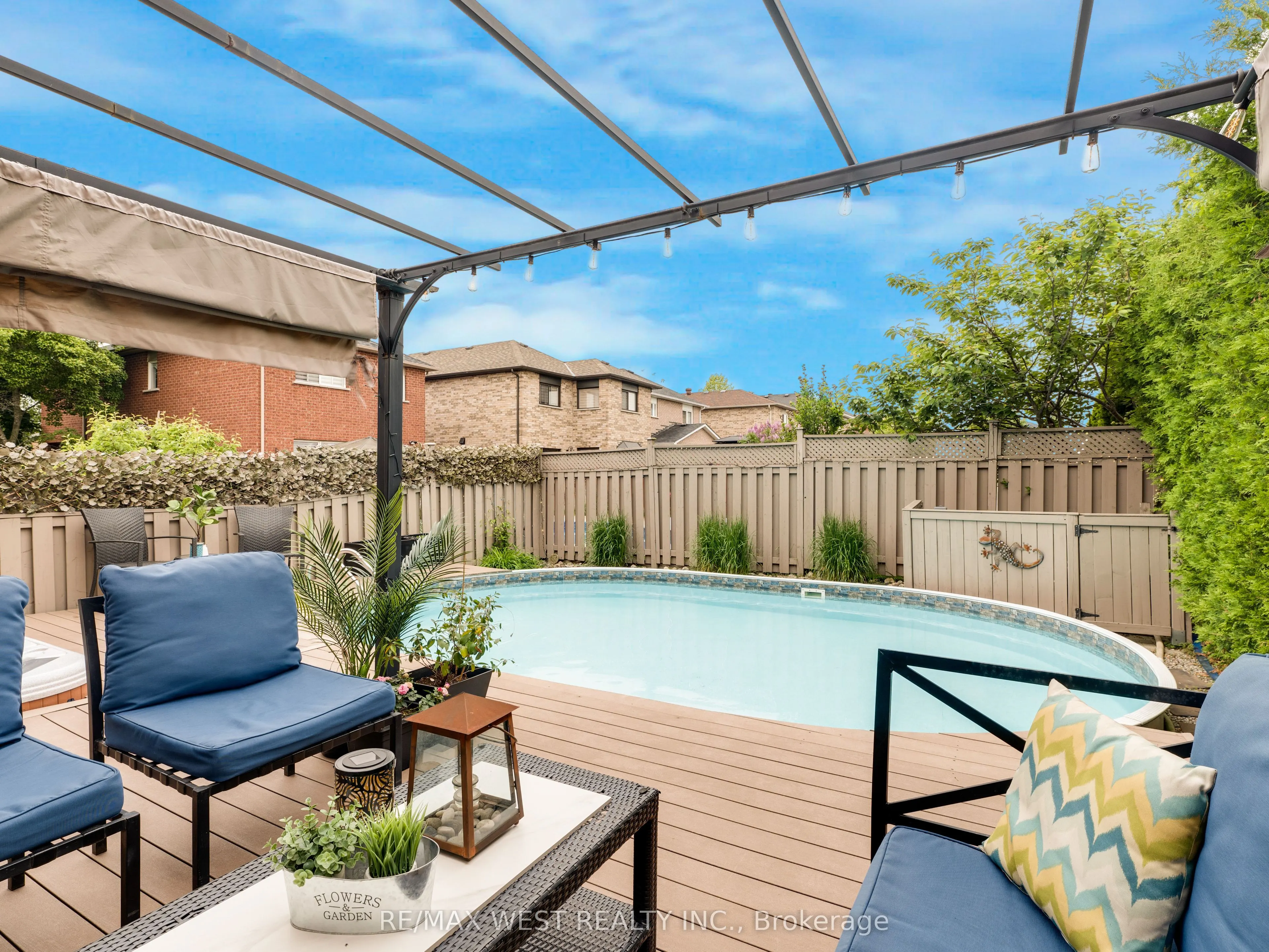 26 Shady Glen Crescent
