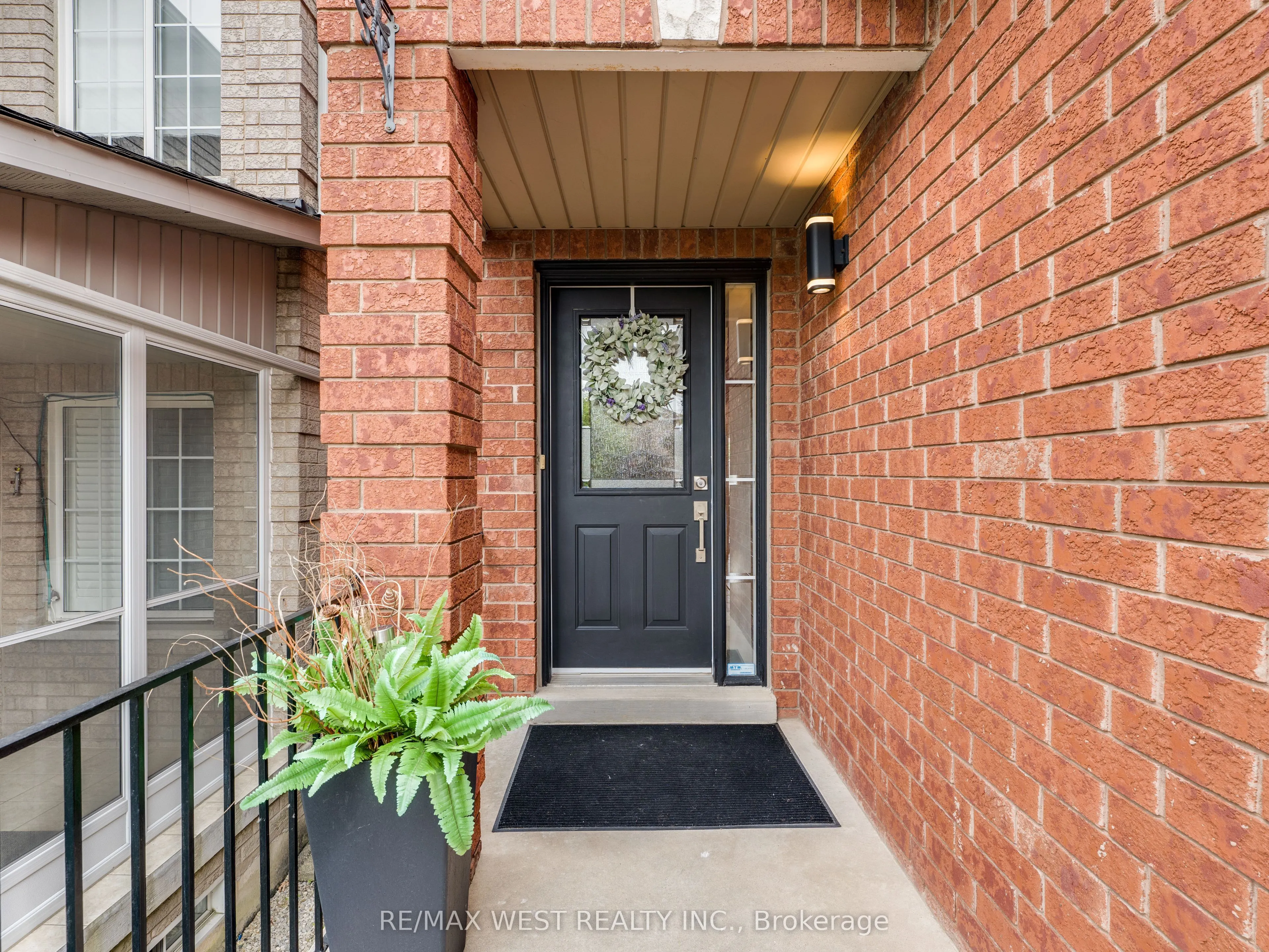 26 Shady Glen Crescent