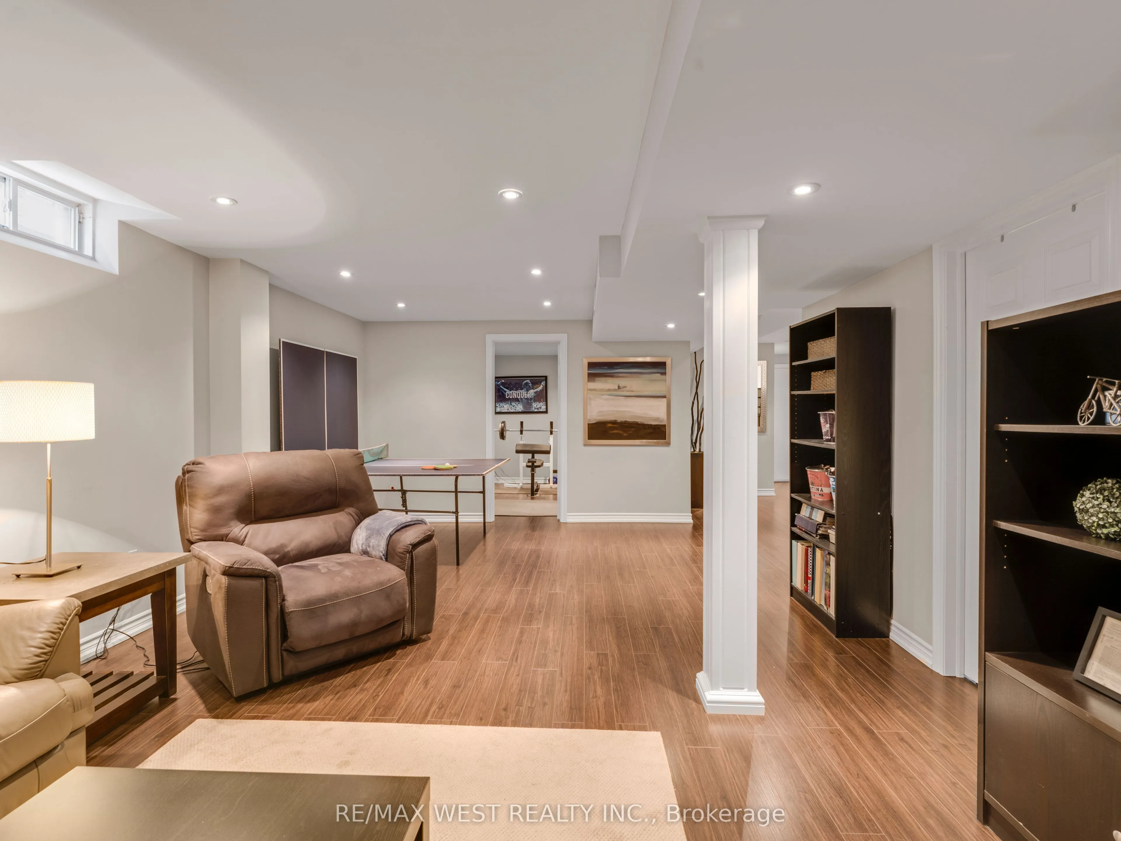 26 Shady Glen Crescent