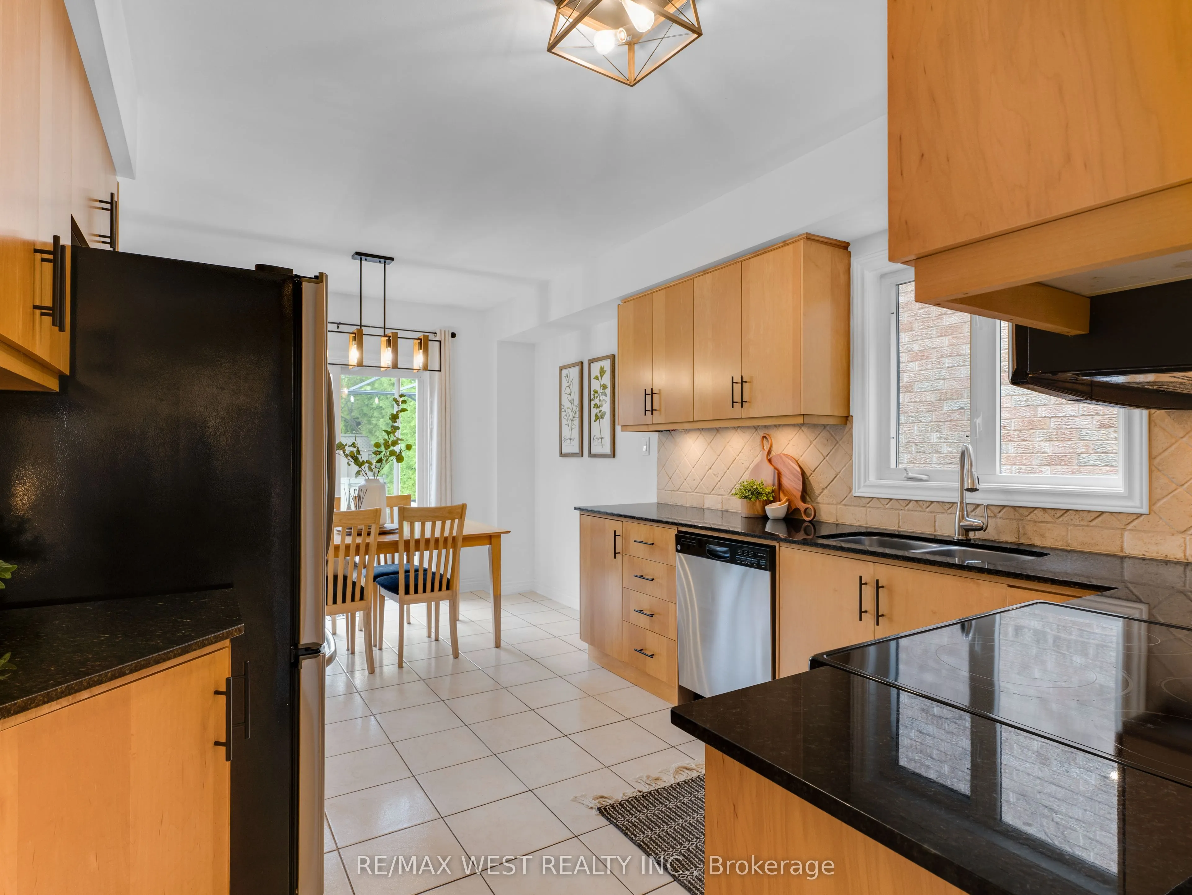 26 Shady Glen Crescent