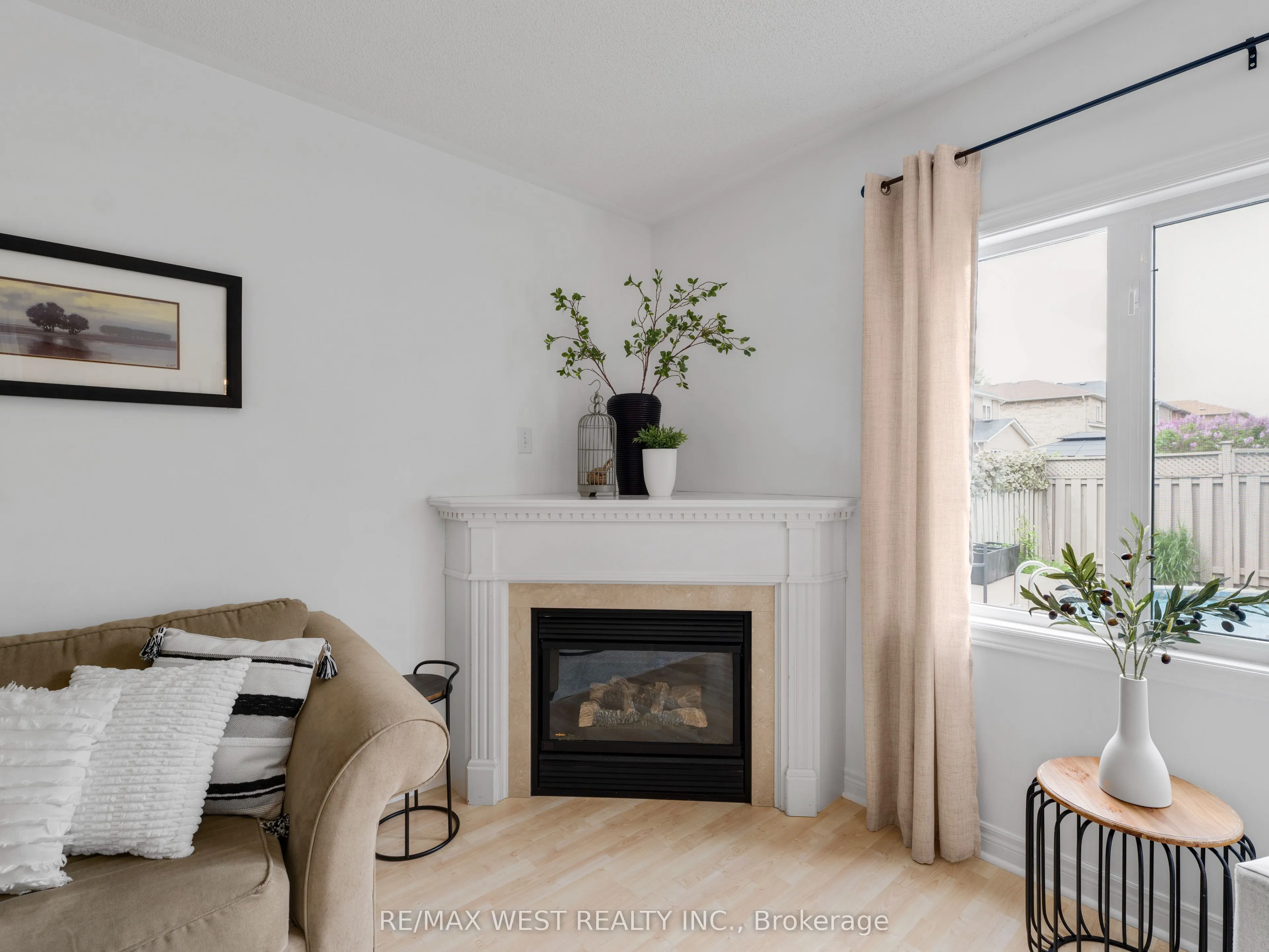 26 Shady Glen Crescent