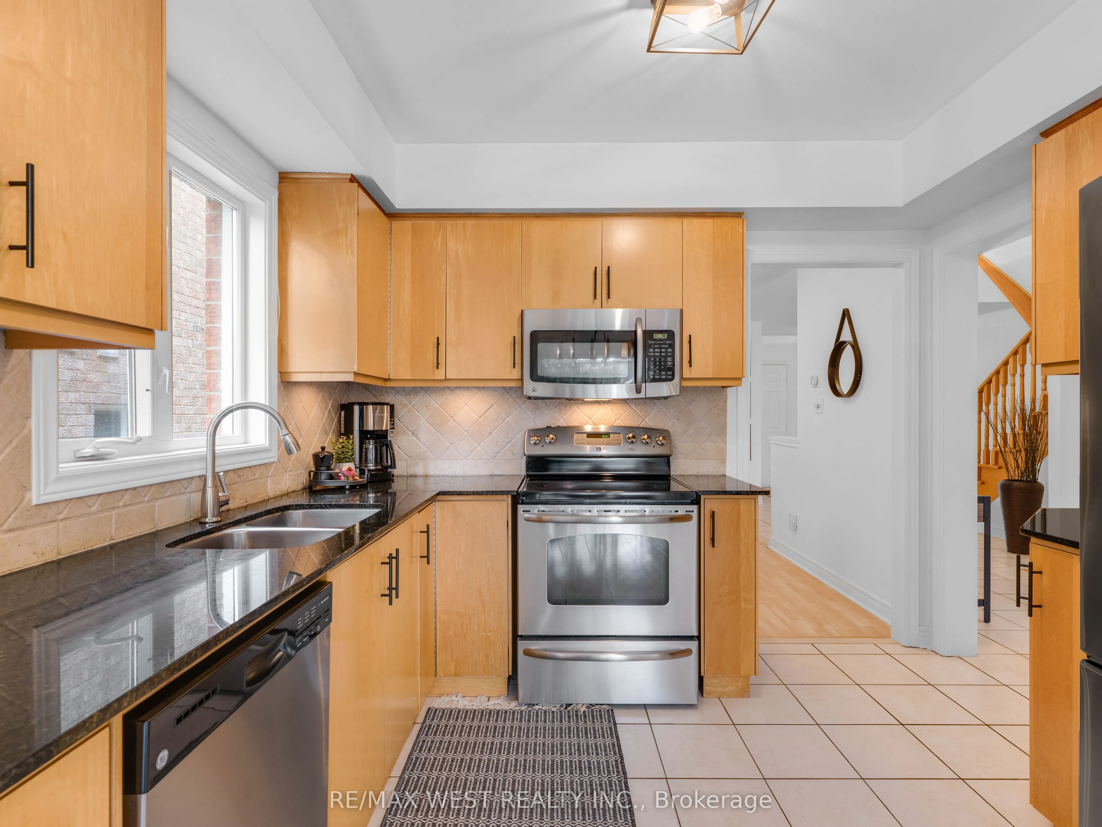 26 Shady Glen Crescent