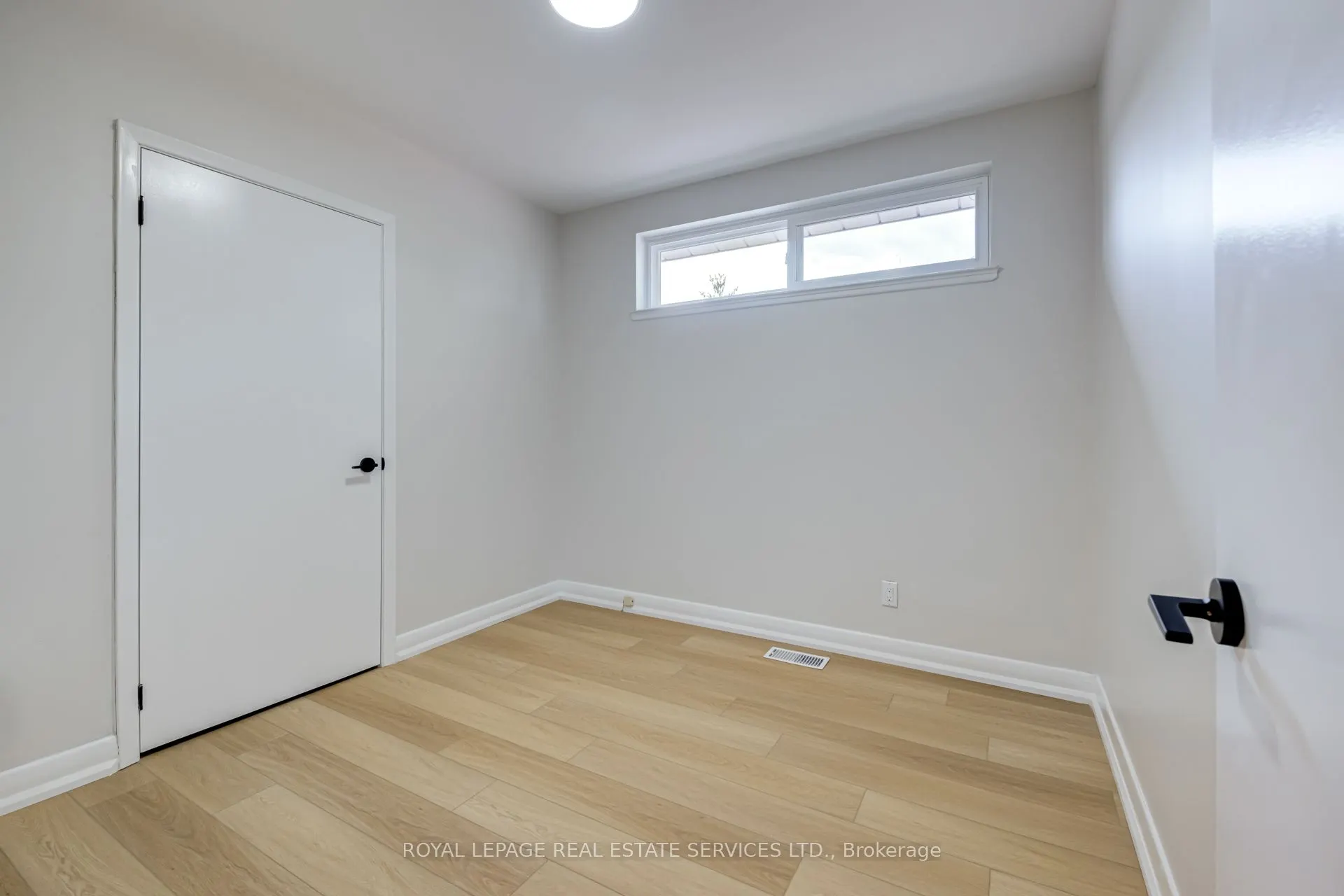 18 Puckeridge Crescent #Main
