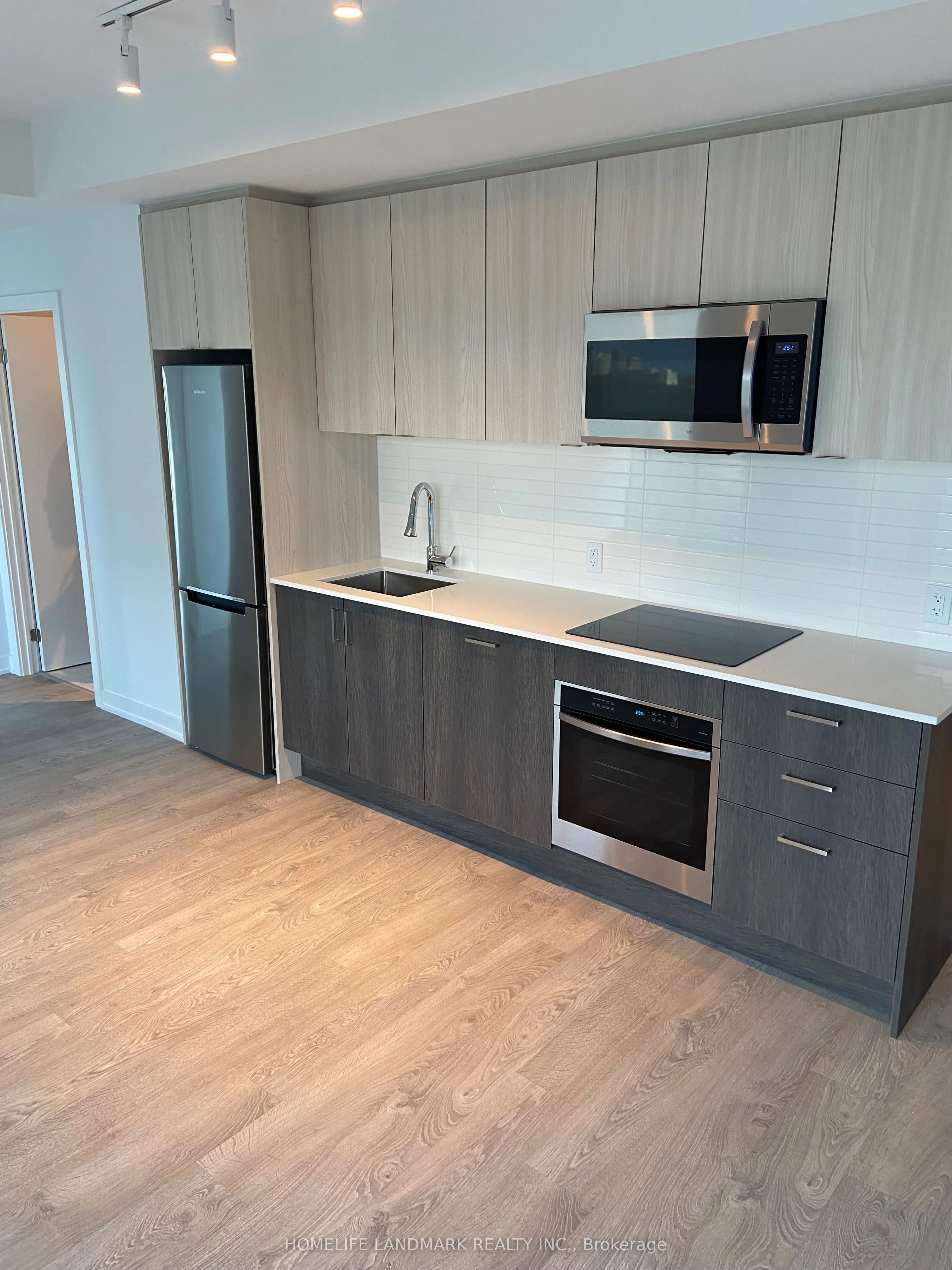 1928 Lakeshore Boulevard W, #1702