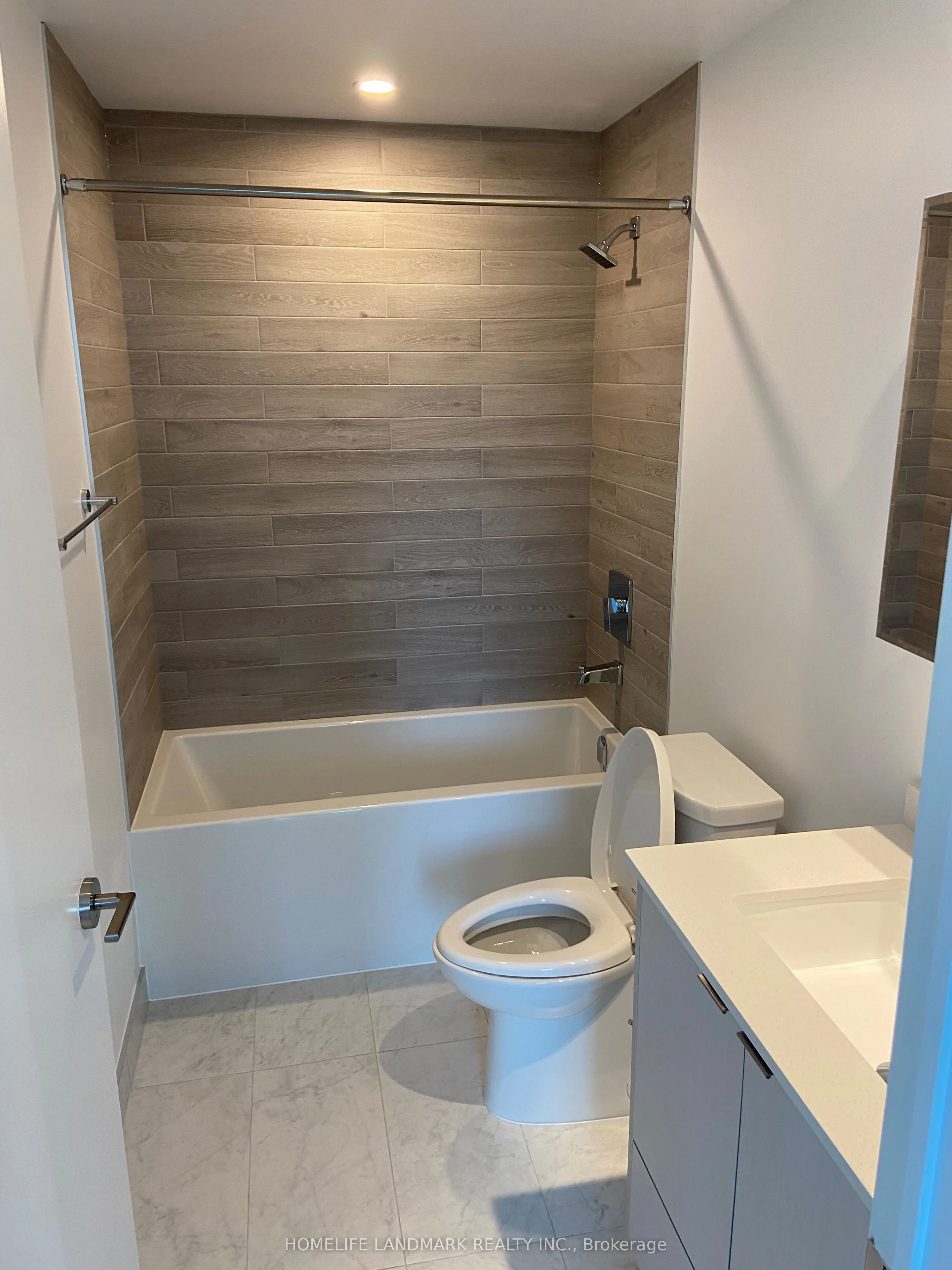 1928 Lakeshore Boulevard W, #1702