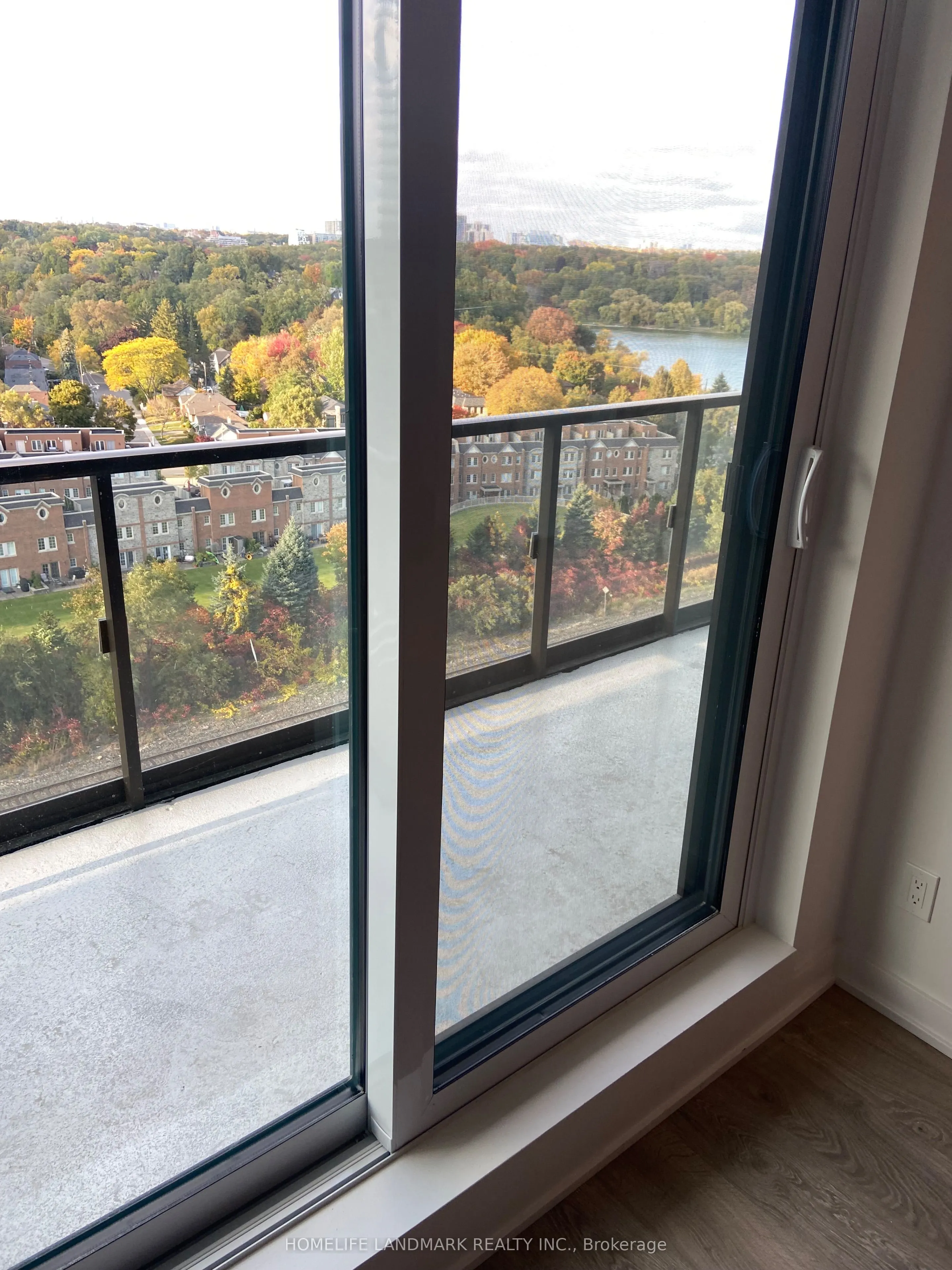 1928 Lakeshore Boulevard W, #1702