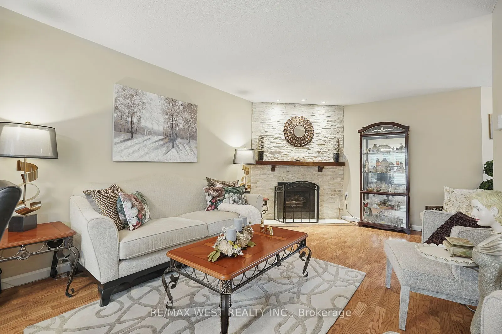 3060 Ilomar Court