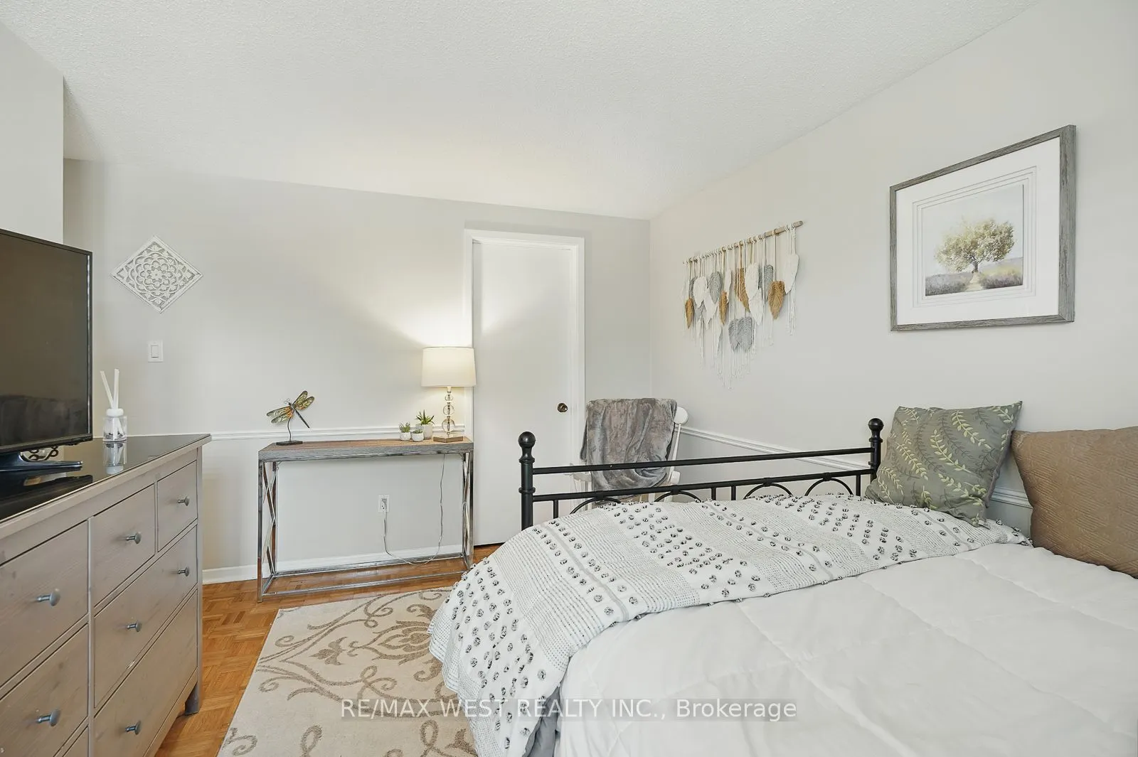 3060 Ilomar Court