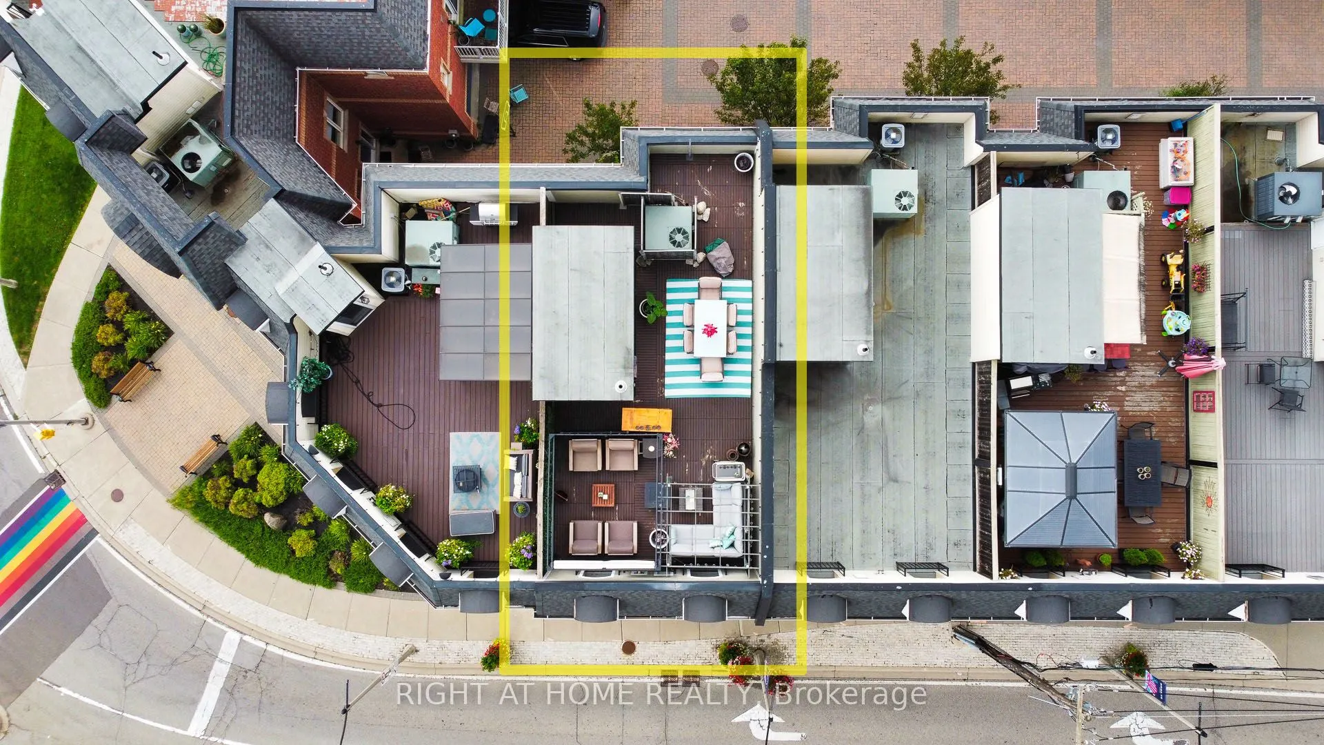 120 BRONTE Road, #10