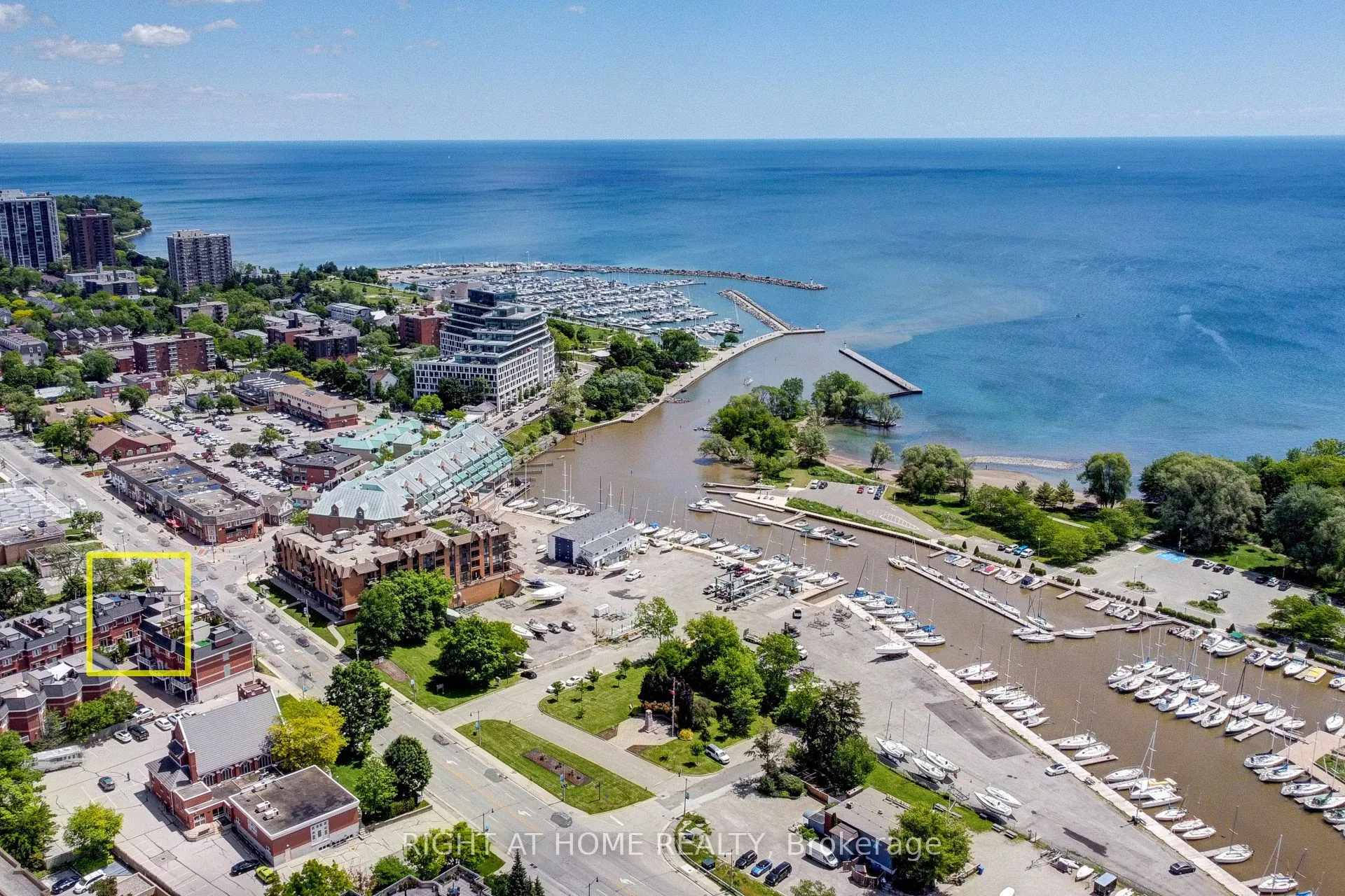 120 BRONTE Road, #10