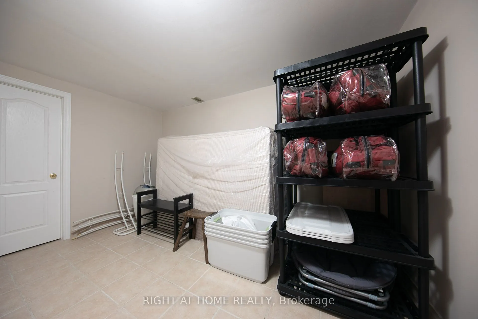 120 BRONTE Road, #10
