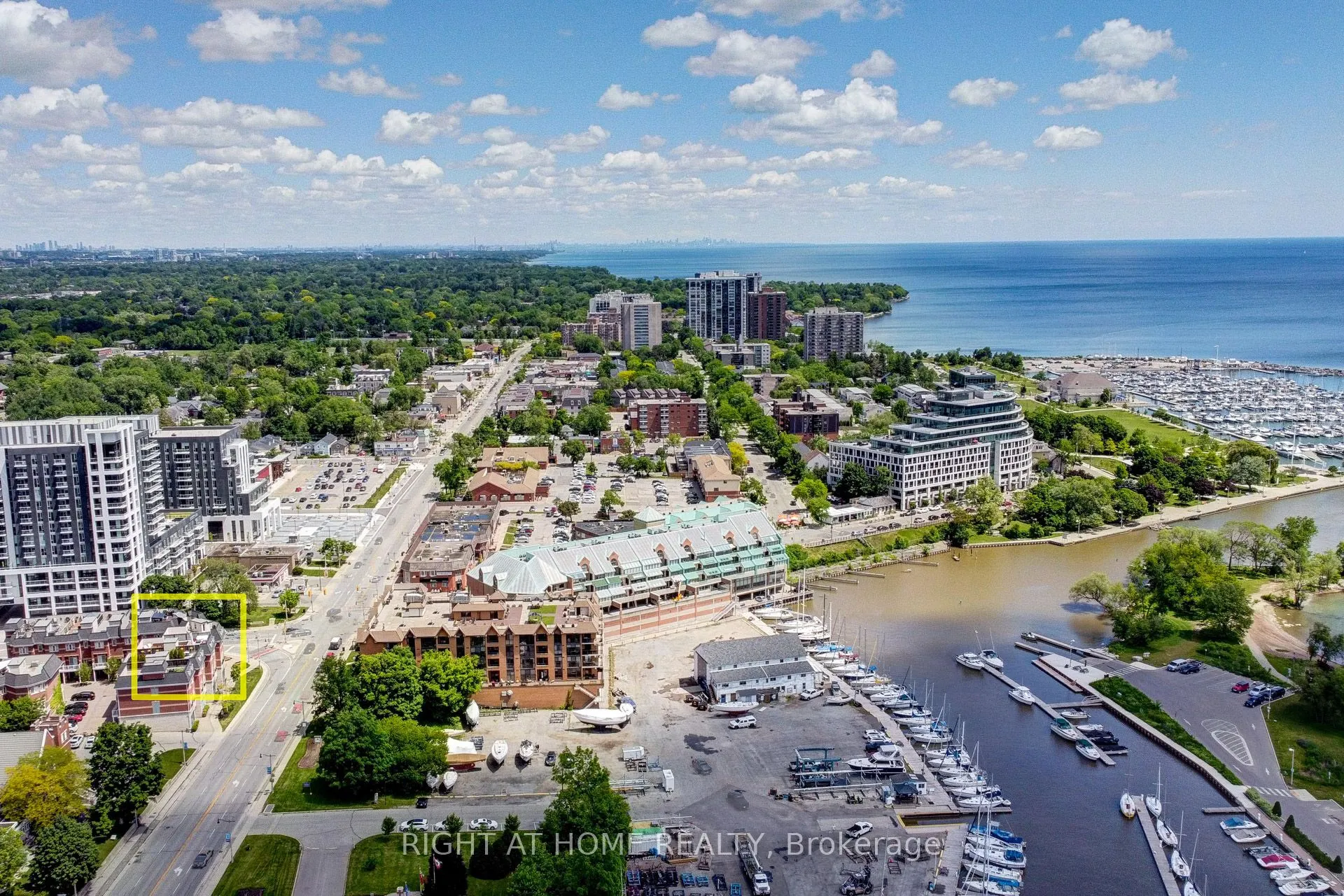 120 BRONTE Road, #10